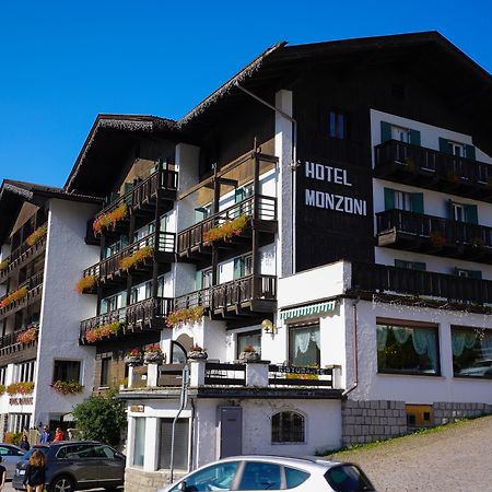 Gh Hotel Monzoni Pozza di Fassa Exterior foto