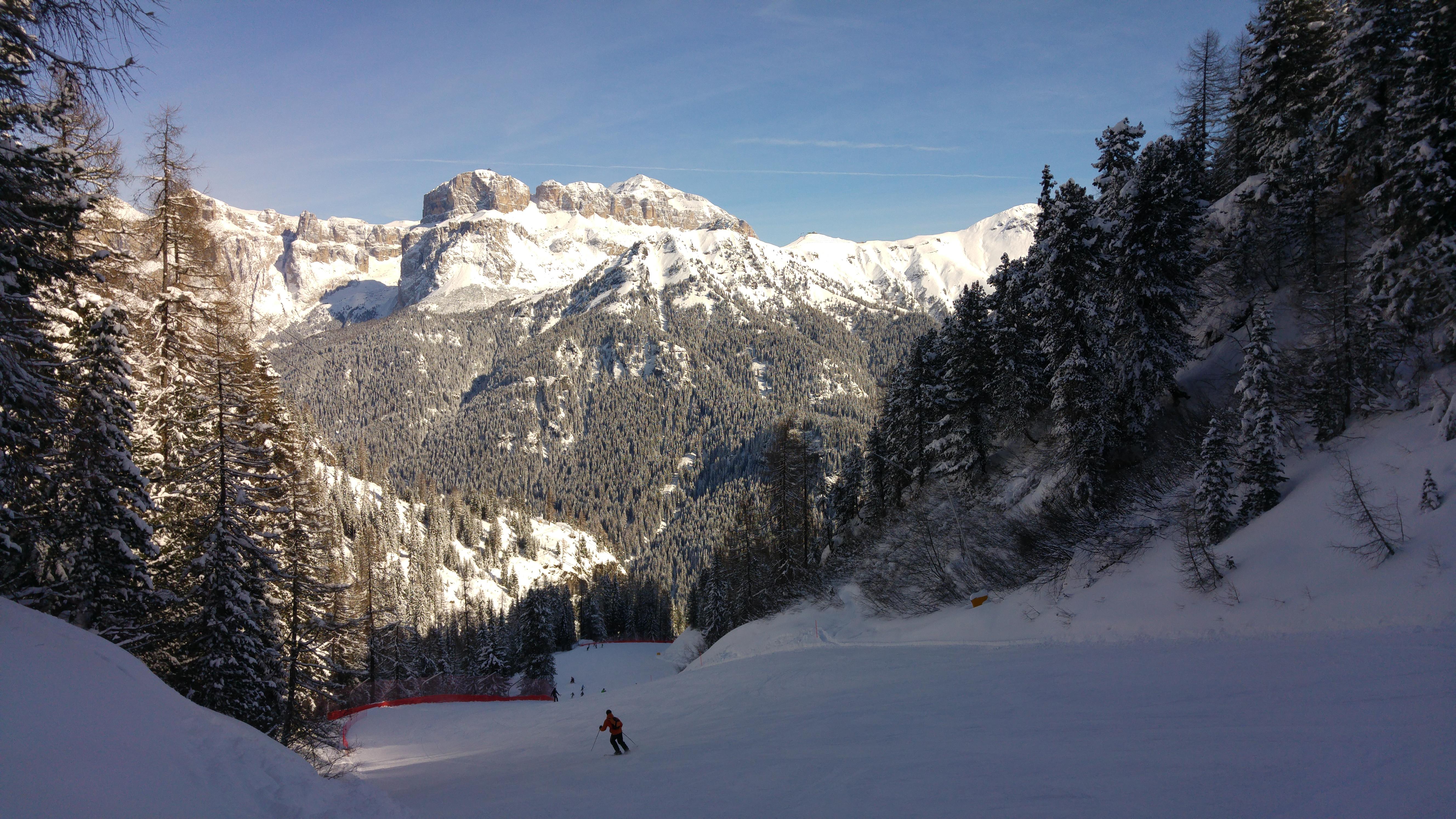 Gh Hotel Monzoni Pozza di Fassa Exterior foto